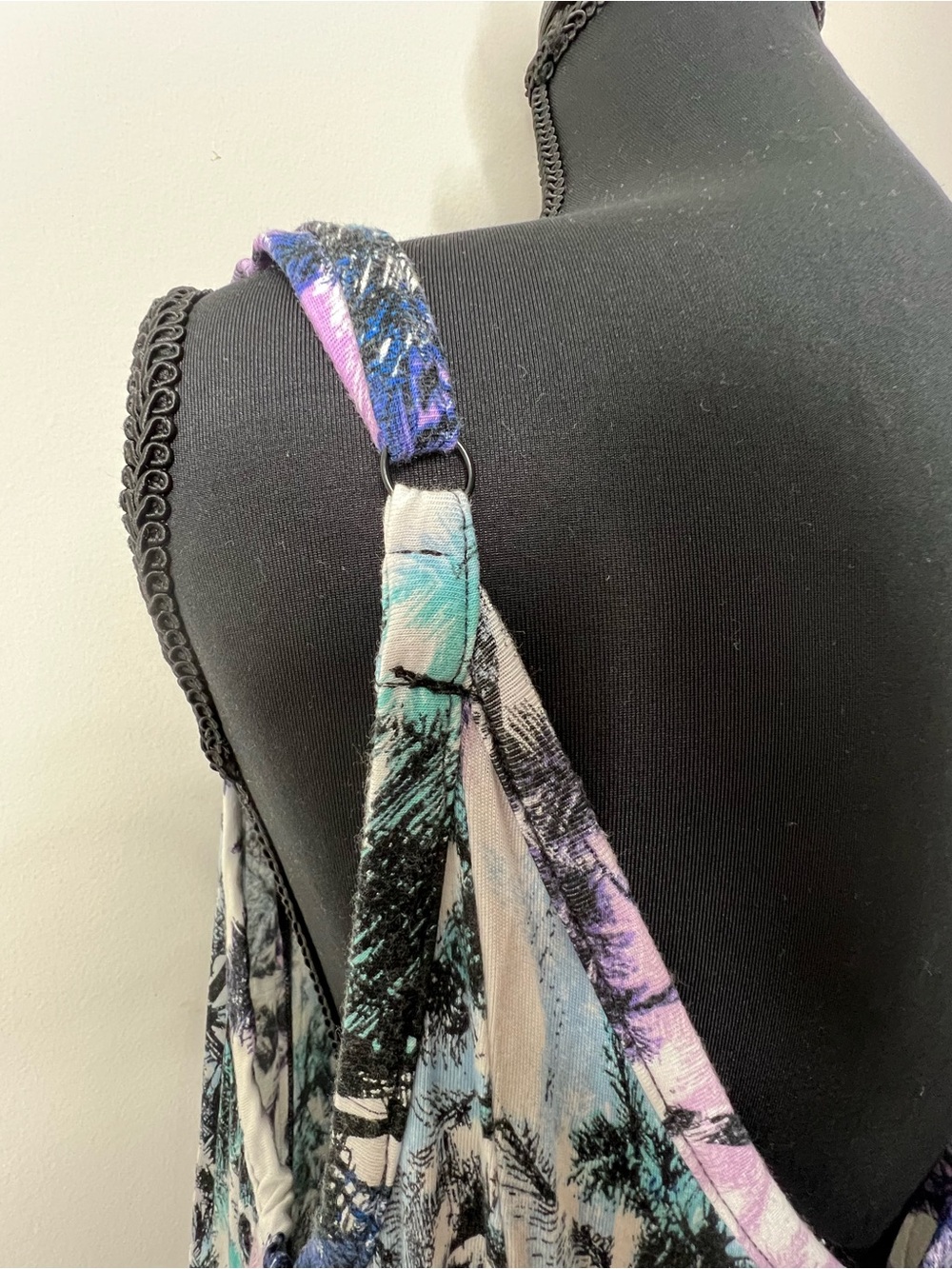 Torrid Women’s Pastel Floral Maxi Dress Adjustable Straps V-Neck 2x (18-20) - Picture 7 of 10